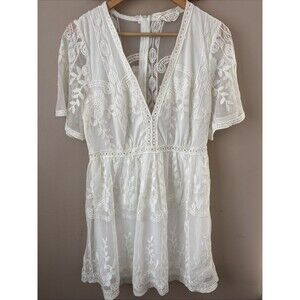 Bella Ella Women’s L White Lace V-Neck Short Sleeve Dress